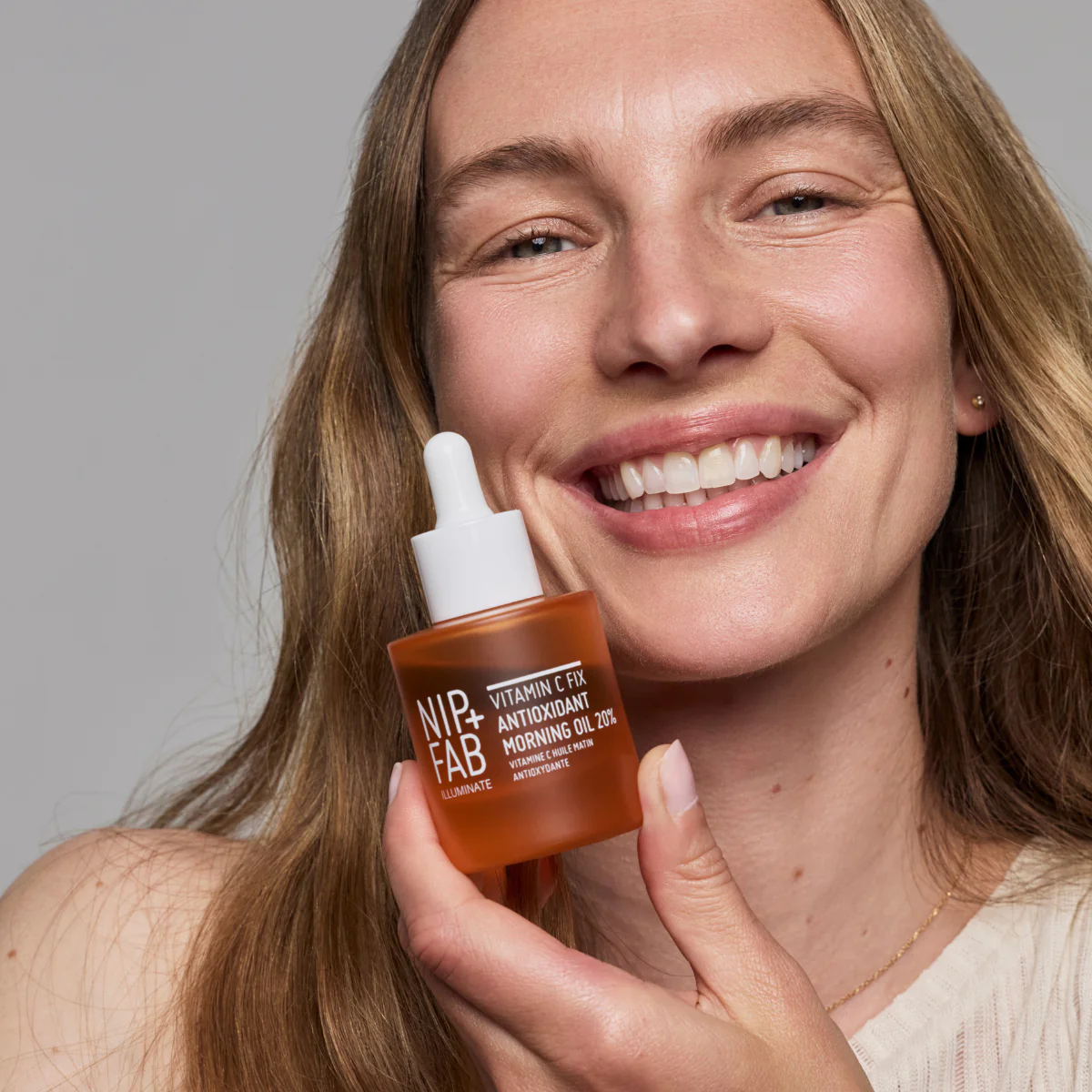 Glow Restore Oil Duo - Peptides & Vitamin C for Brighter, Smoother Skin - Image 3